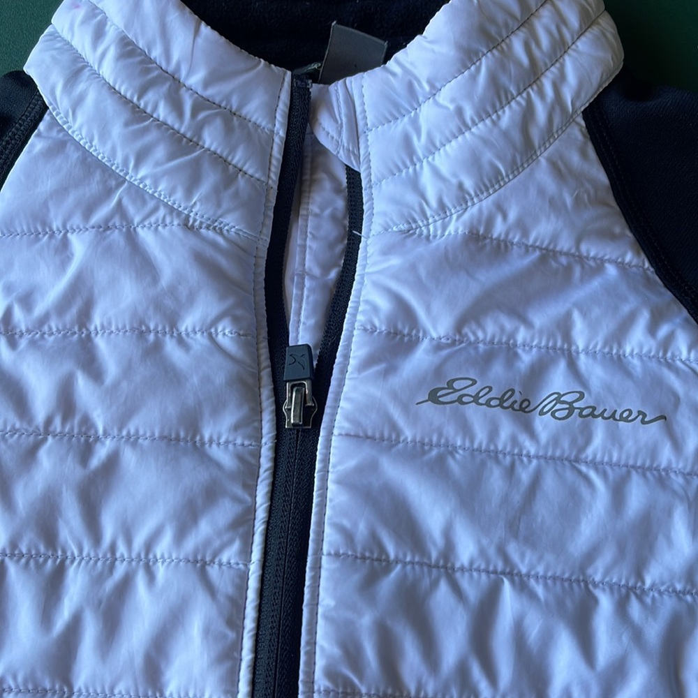 Woman’s Jacket - Picture 2 of 5